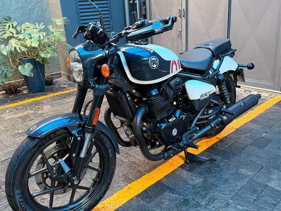 ROYAL ENFIELD-SHOTGUN 650 STENCIL WHITE ROYAL ENFIELD-SHOTGUN 650 STENCIL WHITE-2026