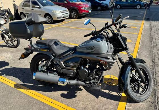 SHINERAY IRON 250 