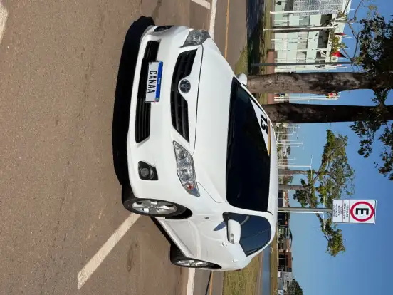 TOYOTA-COROLLA-2012