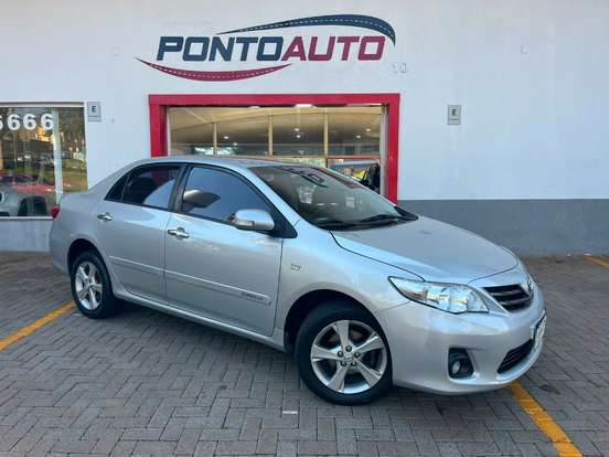 TOYOTA-COROLLA-2011