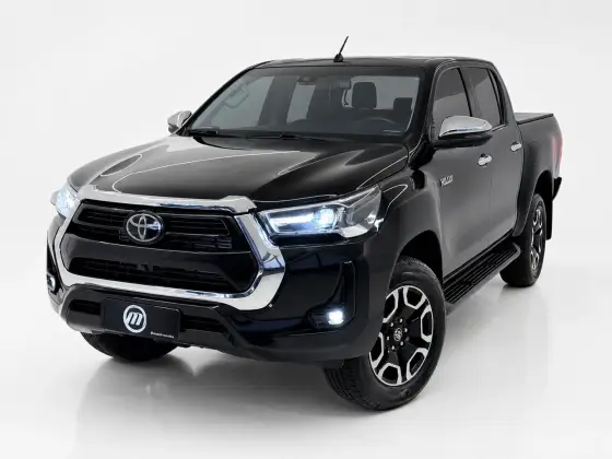 TOYOTA HILUX 2.8 D-4D TURBO DIESEL CD SRX 4X4 AUTOMÁTICO TOYOTA HILUX 2.8 D-4D TURBO DIESEL CD SRX 4X4 AUTOMÁTICO