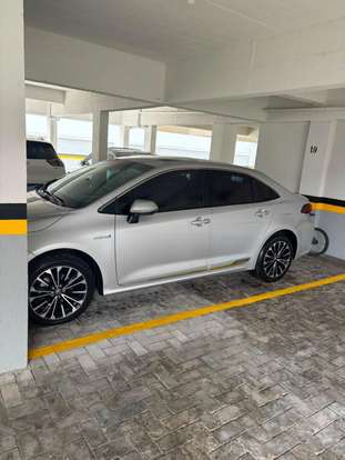 TOYOTA-COROLLA-2023