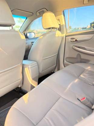 TOYOTA-COROLLA-2011
