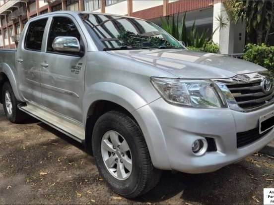 TOYOTA-HILUX-2.7 SRV 4X4 CD 16V FLEX 4P AUTOMÁTICO TOYOTA-HILUX-2014