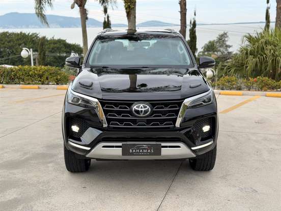 TOYOTA-HILUX SW4-2021