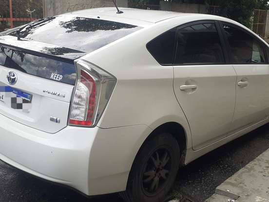 TOYOTA-PRIUS-1.8 16V HÍBRIDO 4P AUTOMÁTICO TOYOTA-PRIUS-2015