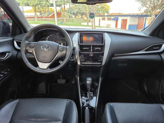 TOYOTA-YARIS-1.5 16V FLEX XLS CONNECT MULTIDRIVE TOYOTA-YARIS-2021