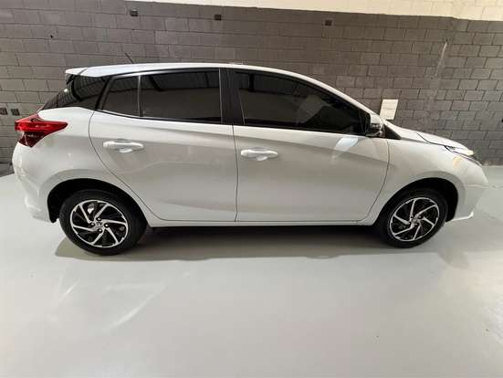 TOYOTA-YARIS-1.5 16V FLEX XLS MULTIDRIVE TOYOTA-YARIS-2024
