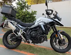 TRIUMPH TIGER 900 GT TRIUMPH TIGER 900 GT