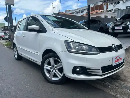 VOLKSWAGEN-FOX-1.6 MSI COMFORTLINE 8V FLEX 4P MANUAL VOLKSWAGEN-FOX-2014