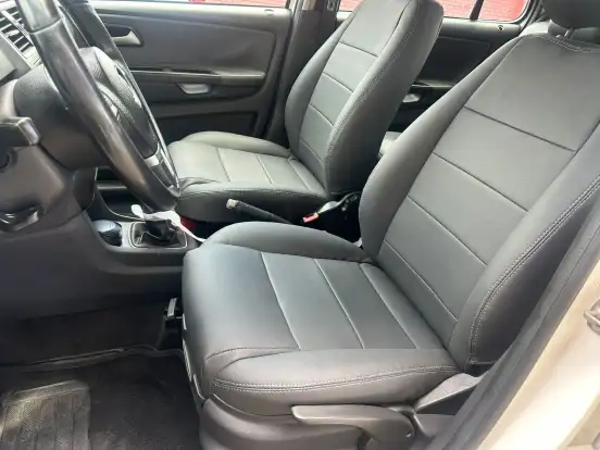 VOLKSWAGEN-FOX-1.6 MSI COMFORTLINE 8V FLEX 4P MANUAL VOLKSWAGEN-FOX-2014