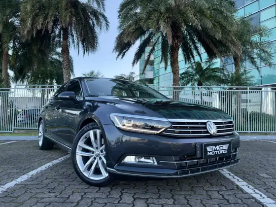 VOLKSWAGEN PASSAT 2.0 16V TSI BLUEMOTION GASOLINA HIGHLINE 4P DSG VOLKSWAGEN PASSAT 2.0 16V TSI BLUEMOTION GASOLINA HIGHLINE 4P DSG