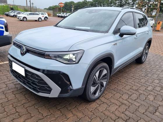 VOLKSWAGEN TAOS 1.4 250 TSI TOTAL FLEX COMFORTLINE AUTOMÁTICO