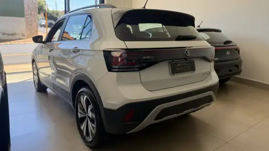 VOLKSWAGEN-T-CROSS-1.0 200 TSI TOTAL FLEX AUTOMÁTICO VOLKSWAGEN-T-CROSS-2024