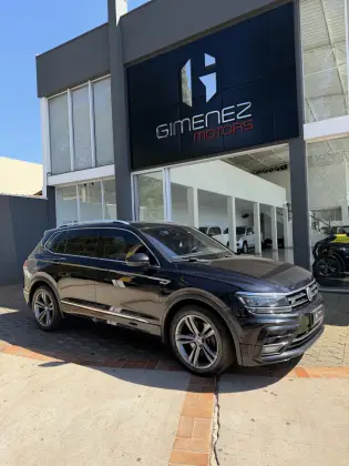 VOLKSWAGEN TIGUAN 2.0 350 TSI GASOLINA ALLSPACE R-LINE 4MOTION DSG VOLKSWAGEN TIGUAN 2.0 350 TSI GASOLINA ALLSPACE R-LINE 4MOTION DSG