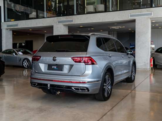 VOLKSWAGEN-TIGUAN-2.0 300 TSI GASOLINA ALLSPACE R-LINE AUTOMÁTICO VOLKSWAGEN-TIGUAN-2023