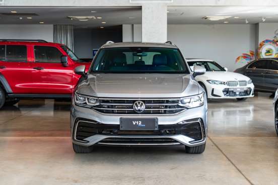 VOLKSWAGEN-TIGUAN-2023