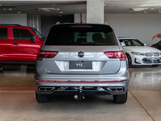 VOLKSWAGEN-TIGUAN-2.0 300 TSI GASOLINA ALLSPACE R-LINE AUTOMÁTICO VOLKSWAGEN-TIGUAN-2023