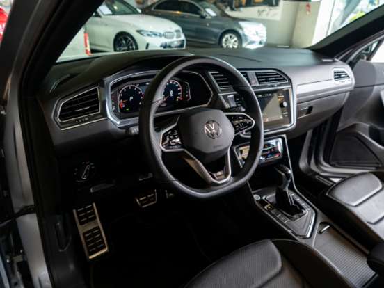 VOLKSWAGEN-TIGUAN-2.0 300 TSI GASOLINA ALLSPACE R-LINE AUTOMÁTICO VOLKSWAGEN-TIGUAN-2023