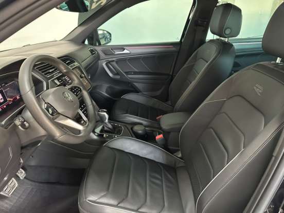 VOLKSWAGEN-TIGUAN-2.0 300 TSI GASOLINA ALLSPACE R-LINE AUTOMÁTICO VOLKSWAGEN-TIGUAN-2024
