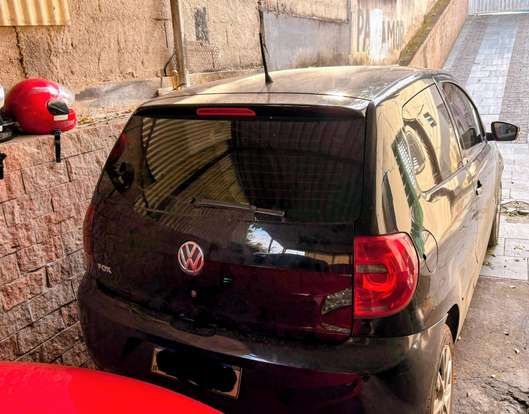 VOLKSWAGEN-FOX-2012