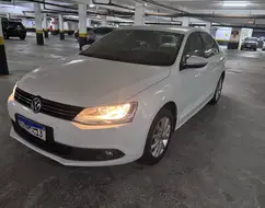 VOLKSWAGEN JETTA 2.0 COMFORTLINE FLEX 4P TIPTRONIC VOLKSWAGEN JETTA 2.0 COMFORTLINE FLEX 4P TIPTRONIC