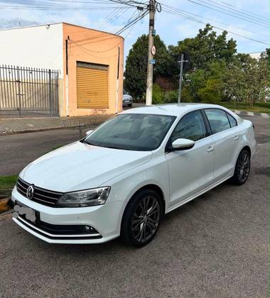 VOLKSWAGEN JETTA 2.0 TSI HIGHLINE 211CV GASOLINA 4P TIPTRONIC