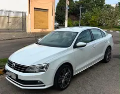 VOLKSWAGEN JETTA 2.0 TSI HIGHLINE 211CV GASOLINA 4P TIPTRONIC VOLKSWAGEN JETTA 2.0 TSI HIGHLINE 211CV GASOLINA 4P TIPTRONIC