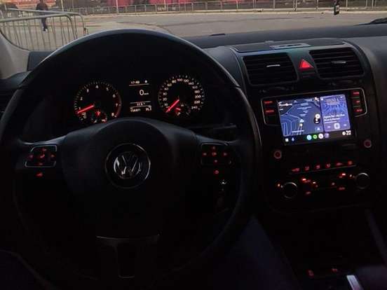 VOLKSWAGEN-JETTA-2.5 I 20V 170CV GASOLINA 4P TIPTRONIC VOLKSWAGEN-JETTA-2010