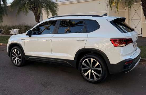 VOLKSWAGEN-TAOS-1.4 250 TSI TOTAL FLEX HIGHLINE AUTOMÁTICO VOLKSWAGEN-TAOS-2021