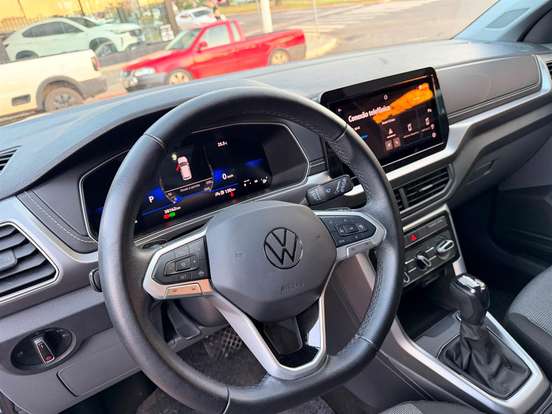 VOLKSWAGEN-T-CROSS-2024