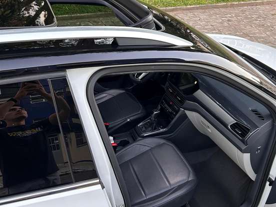 VOLKSWAGEN-T-CROSS-1.4 250 TSI TOTAL FLEX HIGHLINE AUTOMÁTICO VOLKSWAGEN-T-CROSS-2022