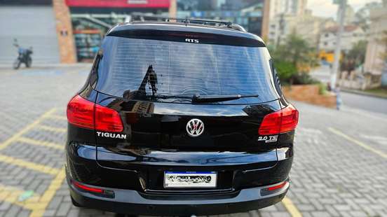VOLKSWAGEN-TIGUAN-2.0 TSI 16V TURBO GASOLINA 4P TIPTRONIC VOLKSWAGEN-TIGUAN-2014