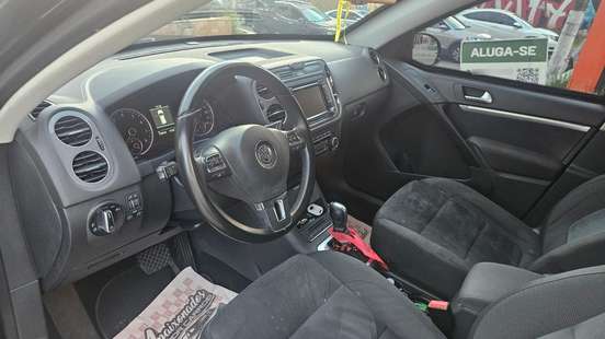 VOLKSWAGEN-TIGUAN-2.0 TSI 16V TURBO GASOLINA 4P TIPTRONIC VOLKSWAGEN-TIGUAN-2014
