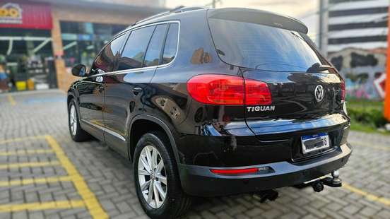 VOLKSWAGEN-TIGUAN-2.0 TSI 16V TURBO GASOLINA 4P TIPTRONIC VOLKSWAGEN-TIGUAN-2014