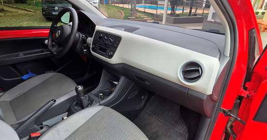 VOLKSWAGEN-UP-1.0 TSI MOVE UP 12V FLEX 4P MANUAL VOLKSWAGEN-UP-2016