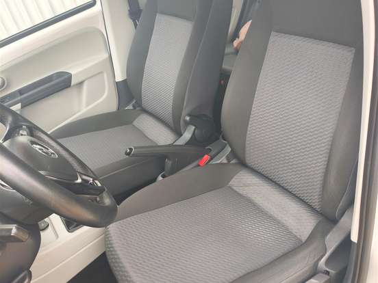 VOLKSWAGEN-UP-1.0 TSI MOVE UP 12V FLEX 4P MANUAL VOLKSWAGEN-UP-2018