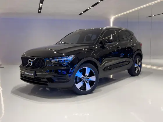 VOLVO XC40 2.0 T5 GASOLINA MOMENTUM AWD GEARTRONIC VOLVO XC40 2.0 T5 GASOLINA MOMENTUM AWD GEARTRONIC