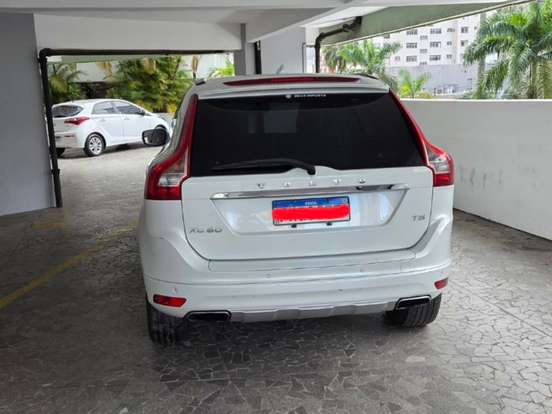 VOLVO-XC60-2.0 T5 DYNAMIC FWD TURBO GASOLINA 4P AUTOMÁTICO VOLVO-XC60-2015