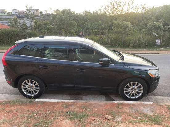 VOLVO-XC60-2009