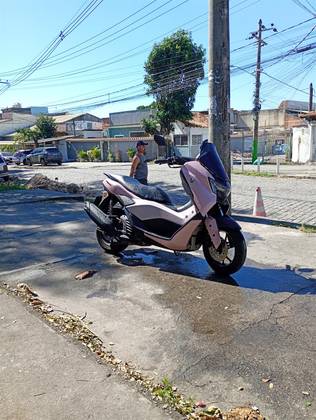 YAMAHA NMAX CONNECTED 160 ABS 