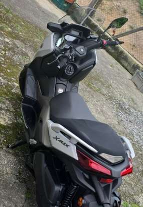 YAMAHA-XMAX 250 CONNECTED ABS-2025
