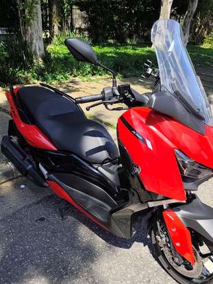 YAMAHA-XMAX ABS-2024