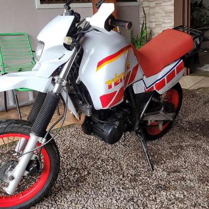 YAMAHA-XT 600 Z TÉNÉRÉ-1988