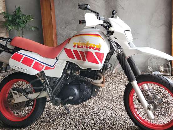 YAMAHA-XT 600 Z TÉNÉRÉ YAMAHA-XT 600 Z TÉNÉRÉ-1988