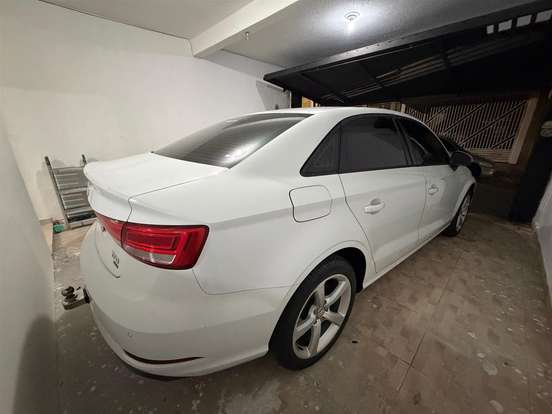 AUDI-A3-2017
