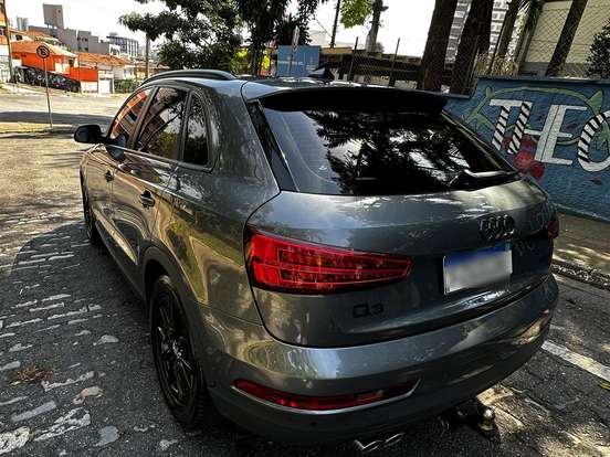 AUDI-Q3-1.4 TFSI ATTRACTION GASOLINA 4P S TRONIC AUDI-Q3-2016