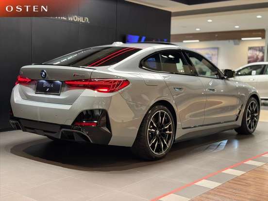 BMW-I4-ELÉTRICO M50 BMW-I4-2024