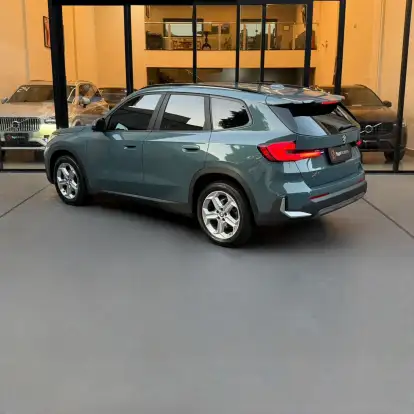 BMW-X1-2022