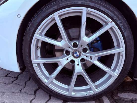 BMW-320i-2.0 16V TURBO GASOLINA SPORT GP AUTOMÁTICO BMW-320i-2019